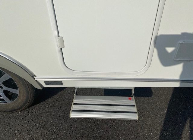 Hymer Nova 540 S, Luxuswohnwagen voll